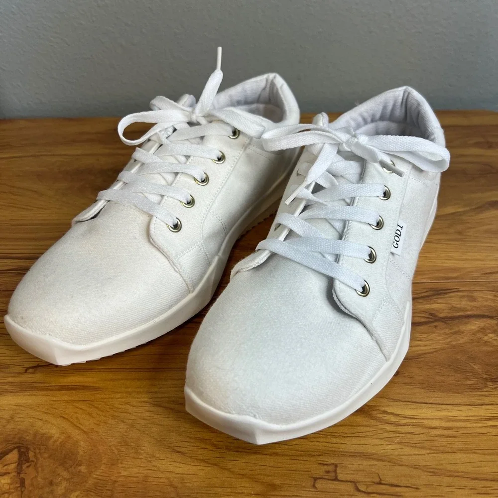 GODI Sneakers Mens 12 White  Low Top‎ Lace Up Casual Shoes Neutral PreppyNEW